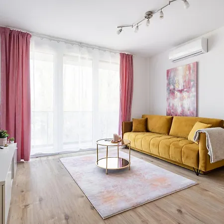 Need In Bp - Garage, Terraces, Aircon Lejlighed