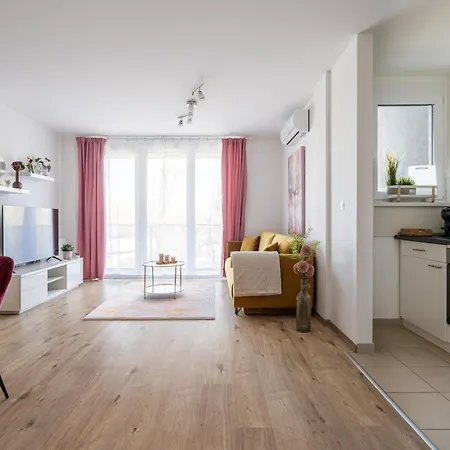 Apartament Need In Bp - Garage, Terraces, Aircon *