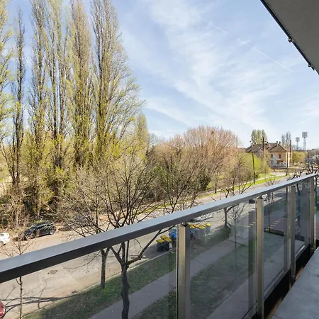 Need In Bp - Garage, Terraces, Aircon Lejlighed *