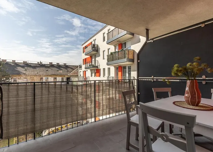 Apartament Need In Bp - Garage, Terraces, Aircon Budapesta
