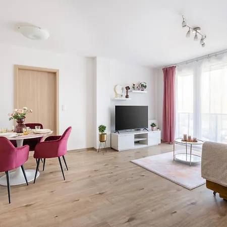 Need In Bp - Garage, Terraces, Aircon Apartamento *